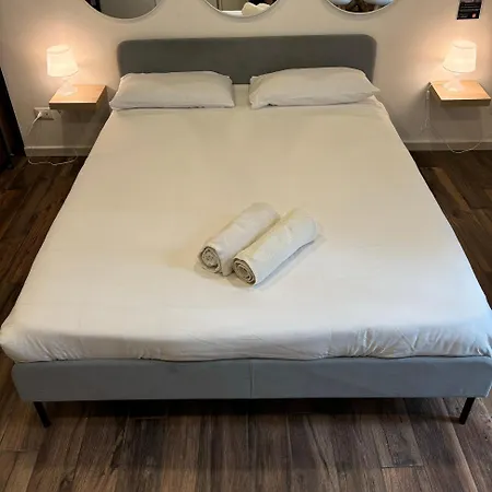 Апартаменты Luxury 4 Al Duomo Di