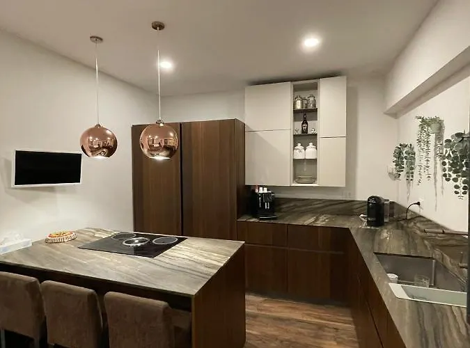 Luxury 4 Al Duomo Di Apartament