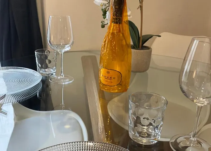 Apartament Luxury 4 Al Duomo Di Parma